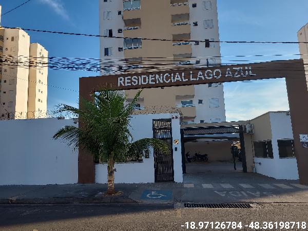 Apartamento em Uberlândia, Residencial Lago Azul, Rua Adjar Franca, N. 62, Apto 606, Bl 01, Pav, MG. Área: 55.23m2