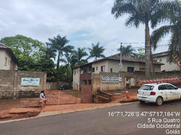 Apartamento em Cidade Ocidental, Parque Napolis A, Quadra Quadra 1, N. Sn, Apto 204, Lt 08 Bl 05, GO. Área: 51.99m2