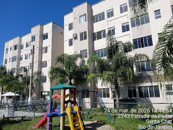 Apartamento em Rio de Janeiro, Santa Cruz, Estrada Da Pedra, N. 2243, Apto 506, Bl 05, RJ. Área: 41.19m2