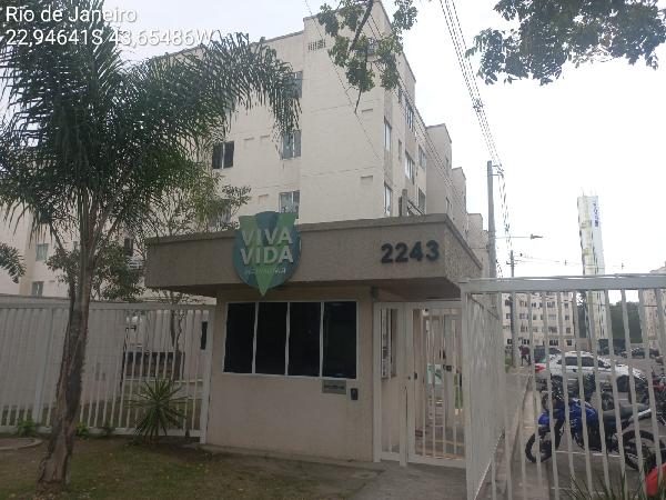 Apartamento em Rio de Janeiro, Santa Cruz, Estrada Da Pedra, N. 2243, Apto 204, Bl 02, RJ. Área: 41.23m2