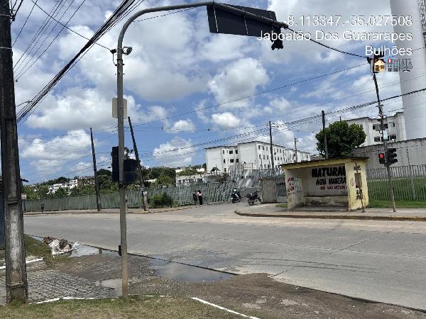 Apartamento em Jaboatão dos Guararapes, Bulhoes, Rodovia Pe, N. 07, Apto 403, Bl 15, PE. Área: 41.79m2