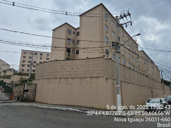 Apartamento em Nova Iguaçu, Cerâmica, Rua B, N. 200, Apto 201, Bl 18, RJ. Área: 40.54m2
