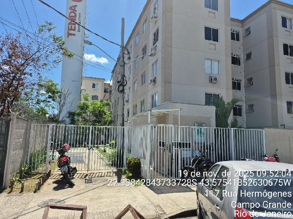 Apartamento em Rio de Janeiro, Campo Grande, Rua Hermogenes, N. 117, Apto 403, Bl 01, RJ. Área: 40m2