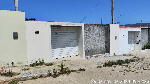 Casa em Belo Jardim, Euno Andrade Da Silva, Rua Ocilia Ferreira De Lima, N. 60, Lt 15 Qd 34 Lot Viana E Moura Inhumas, PE. Área: 46.3m2