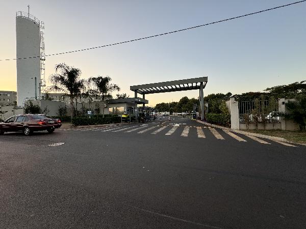 Apartamento em Ribeirão Preto, Parque Dos Pinus, Avenida Ernesto Guevara La Serna, N. 1150, Apto 34, T 1 Bl  C Pav 3, SP. Área: 43.06m2