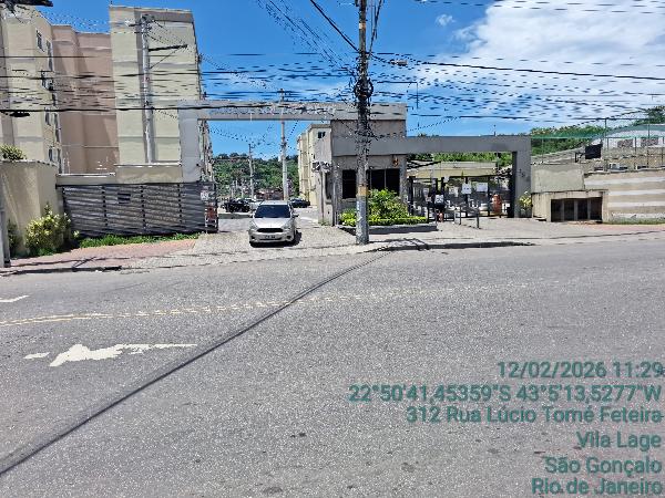 Apartamento em São Gonçalo, Vila Lage, Avenida Lucio Tome Feteira, N. 496, Apto 208, Bl 12, RJ. Área: 40.82m2