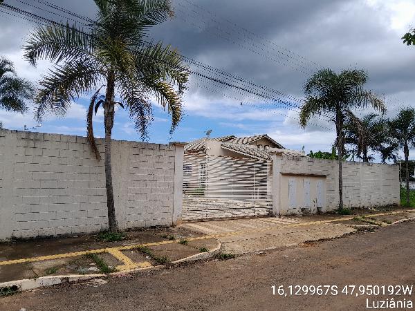 Casa em Luziânia, Jardim Planalto, Rua 5, N. 33, Lote 13a - Quadra 44, GO. Área: 49.97m2