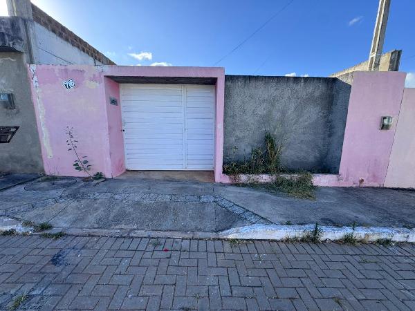 Casa em Belo Jardim, Euno Andrade Da Silva, Rua Ocilia Ferreira De Lima, N. 76, Lt 19 - Qd 34, PE. Área: 46.3m2