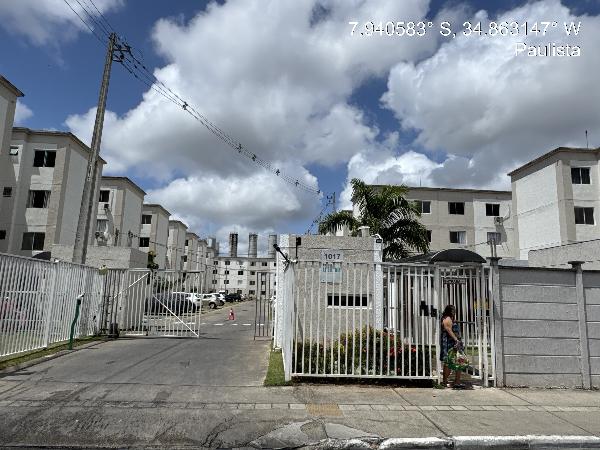 Apartamento em Paulista, Maranguape I, Rua Maria Emilia Boeckmann, N. 1017, Apto 302, Bl 14, PE. Área: 41.79m2