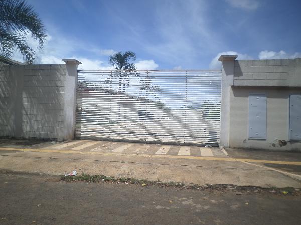 Casa em Luziânia, Jardim Planalto, Rua 5, N. Sn, Cs 16, Qd 44, Lt 13a, GO. Área: 51.01m2