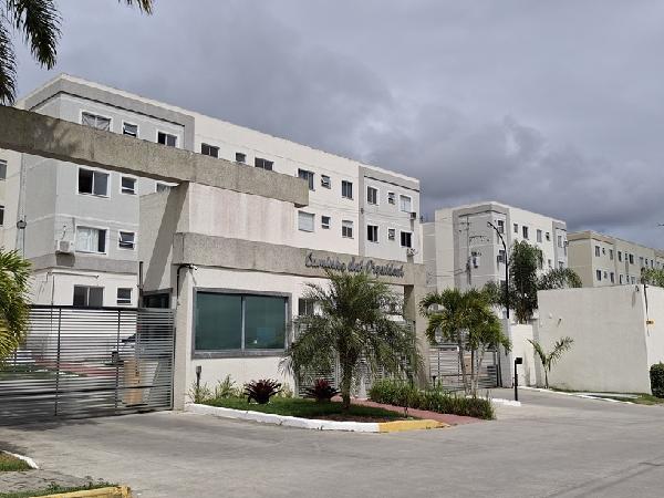 Apartamento em Caruaru, Indianopolis, Avenida Joaquim Jose De Freitas (Pai Quinca), N. 220, Apto 301, Bl 10,  Pav 3, PE. Área: 42m2