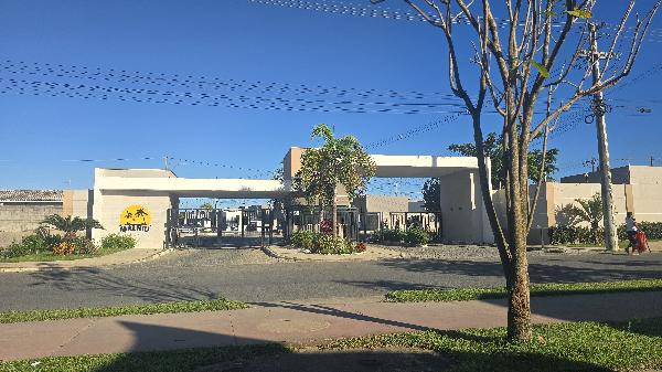 Casa em Feira de Santana, Mangabeira, Avenida Gracindo De Freitas Medeiros, N. 527, Cs 69 Qd C Rua 9 Lot Pq Ipe, BA. Área: 40.98m2