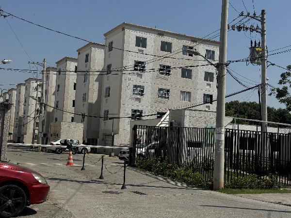 Apartamento em Rio de Janeiro, Campo Grande, Rua Constituinte Do Bairro Iracema, N. 135, Apto 103, Bl 03, RJ. Área: 40.54m2