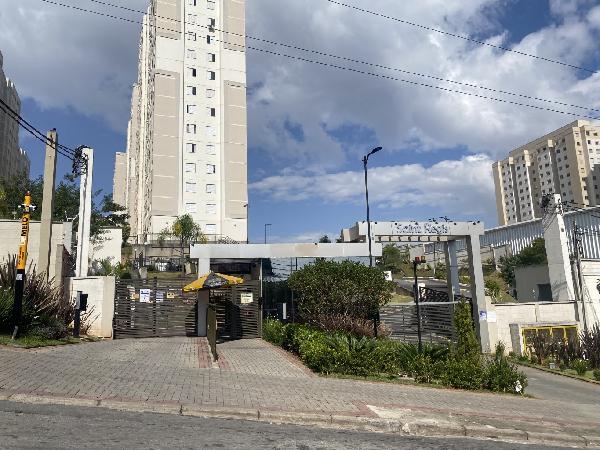 Apartamento em São Paulo, Guaianazes, Rua Tomoichi Shimizu, N. 380, Apto 1001, 10º Pav Torre 02 Vg 215, SP. Área: 43.13m2