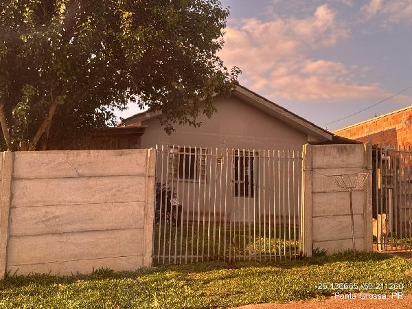Casa em Ponta Grossa, Contorno, Rua Lourival Giovani Stadler, N. 46, Lt 10 Qd 03, PR. Área: 45.13m2