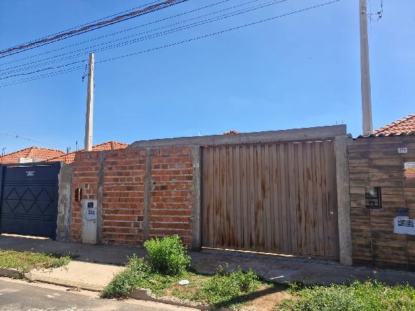 Casa em Araraquara, Parque Residencial Jardim Ipanema, Avenida Cristiane Andreza Astorino Destefano, N. 265, Qd 25 Lt 788, SP. Área: 43.33m2