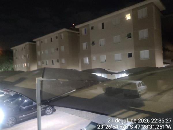 Apartamento em Sorocaba, Itavuvu, Rua Bonifacio Peres Rodolfo, N. 261, Apto 33, Bl 06, SP. Área: 44.53m2