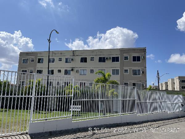 Apartamento em Maracanaú, Pajucara, Rua Luis Gonzaga Dos Santos, N. 555, Apto 402, Bl 08 Vg 120, CE. Área: 40.82m2