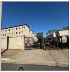 Apartamento em Uberaba, Cachimbo, Avenida Pedro Lucas, N. 601, Apto 104, Bl 02 Vg 03, MG. Área: 42.9m2