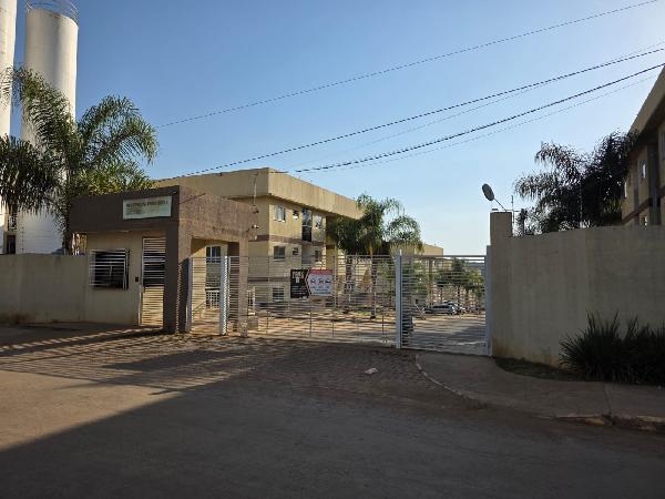 Apartamento em Cidade Ocidental, Mansoes Recreio Mossoro, Rua Duque De Caxias, N. Sn, Apto 310, Bl 03, Lt 21, Qd 05, GO. Área: 53.86m2