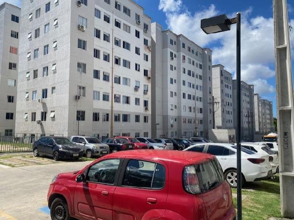 Apartamento em Salvador, Nova Brasilia, Avenida Aliomar Baleeiro, N. 7835, Apto 008, Bloco 02, Pav 1, BA. Área: 41.89m2