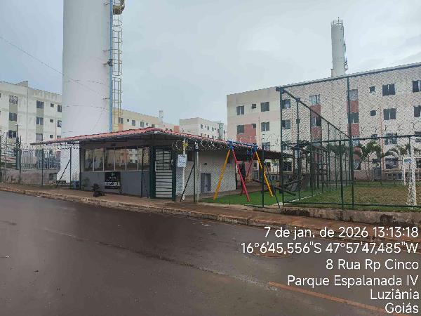 Apartamento em Luziânia, Centro, Rua Rp 5, N. Sn, Apto 301, Qd 08 Bl G, GO. Área: 46.23m2