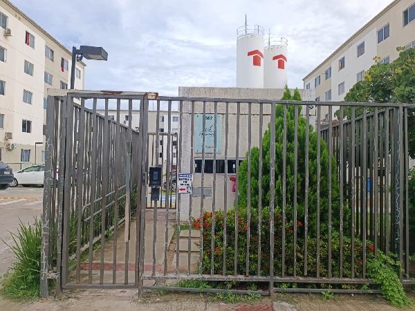 Apartamento em Fortaleza, Sapiranga-coite, Rua Coronel Olegario Memoria, N. 1362, Apto 304, Bl 01 Pav 03, CE. Área: 44.28m2