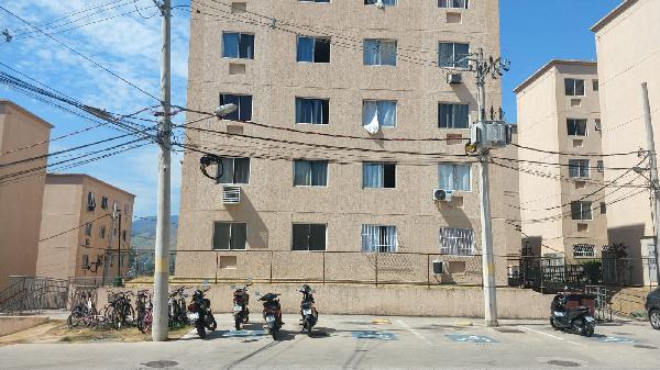 Apartamento em Nova Iguaçu, Cerâmica, Rua B, N. 200, Apto 301, Bl 23, RJ. Área: 40.54m2