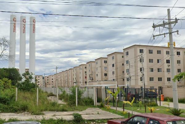Apartamento em Rio de Janeiro, Guaratiba, Estrada Cabucu De Baixo, N. 450, Apto 105, Bl 11, RJ. Área: 55m2