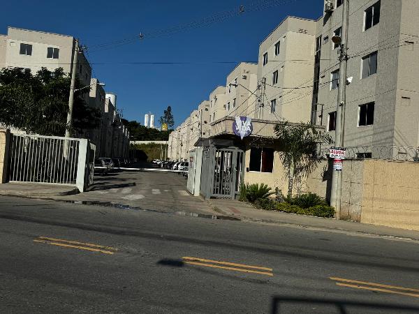 Apartamento em Belford Roxo, Santa Amelia, Rua Belo Horizonte, N. 855, Apto 104, Bl 06, Lt 02, RJ. Área: 43.29m2