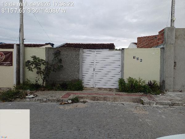 Casa em Caruaru, Andorinha, Rua Projetada 07, N. 28, Qd 1, PE. Área: 46.3m2