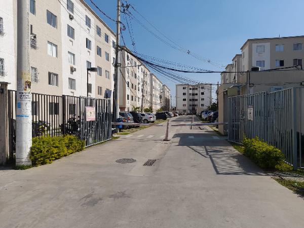 Apartamento em Rio de Janeiro, Santa Cruz, Estrada De Santa Eugenia, N. 2000, Apto 104, Bl 11, RJ. Área: 40.54m2