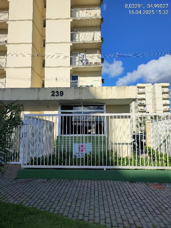 Apartamento em Camaragibe, Santa M¶nica, Via Coletora 02, N. 239, Apto 205, Bl C Lt 01 Qd 04, PE. Área: 45.3m2
