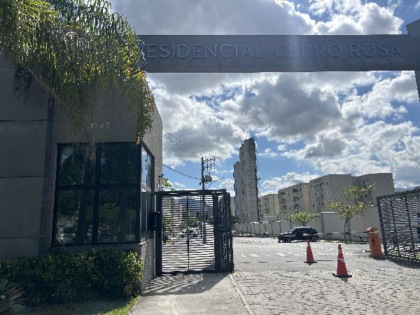 Apartamento em Rio de Janeiro, Inhoaiba, Rua Campo Grande, N. 3740, Apto 202, Bl 12, RJ. Área: 41.19m2