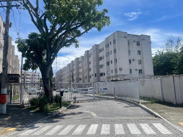 Apartamento em Rio de Janeiro, Santa Cruz, Estrada Da Pedra, N. 2243, Apto 405, Bl 03, RJ. Área: 41.23m2