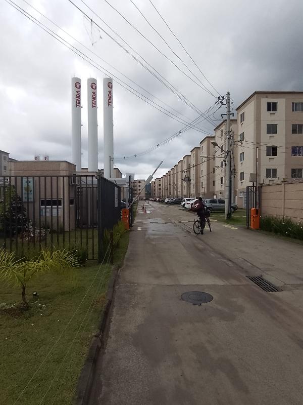 Apartamento em Rio de Janeiro, Guaratiba, Estrada Cabucu De Baixo, N. 450, Apto 403, Bl 11, RJ. Área: 40m2