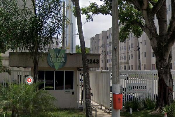 Apartamento em Rio de Janeiro, Santa Cruz, Estrada Da Pedra, N. 2243, Apto 210, Bl 04, RJ. Área: 41.19m2