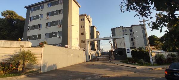Apartamento em Rio de Janeiro, Santa Cruz, Rua Aporuna, N. 397, Apto 202, Bl 11, RJ. Área: 55.71m2