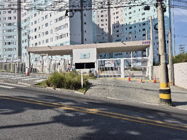 Apartamento em Ferraz de Vasconcelos, Cambery, Avenida Dom Pedro Ii, N. 2455, Apto C085, Bl C - Sao Luis, SP. Área: 40.84m2