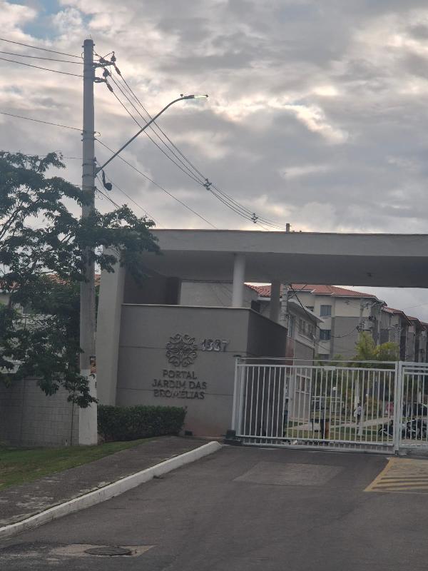Apartamento em Itaboraí, Novo Horizonte (manilha), Estrada Da Boa Vista, N. 470, Apto 201, Torre 17, RJ. Área: 48.8m2