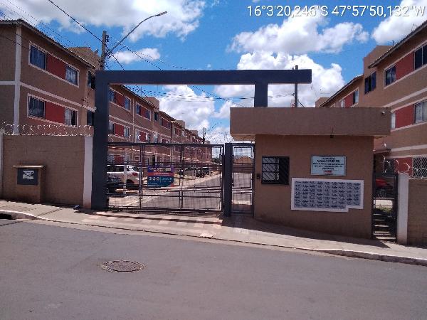 Apartamento em Valparaíso de Goiás, Chacaras Ypiranga A, Quadra 1, N. Sn, Apto 101, Bl J, Gleba A, Ch 07h, GO. Área: 44.77m2