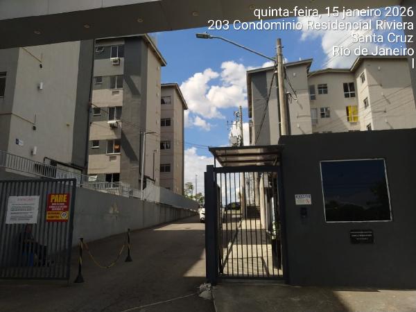 Apartamento em Rio de Janeiro, Santa Cruz, Rua Aporuna, N. 397, Apto 301, Bl 02, RJ. Área: 55.71m2