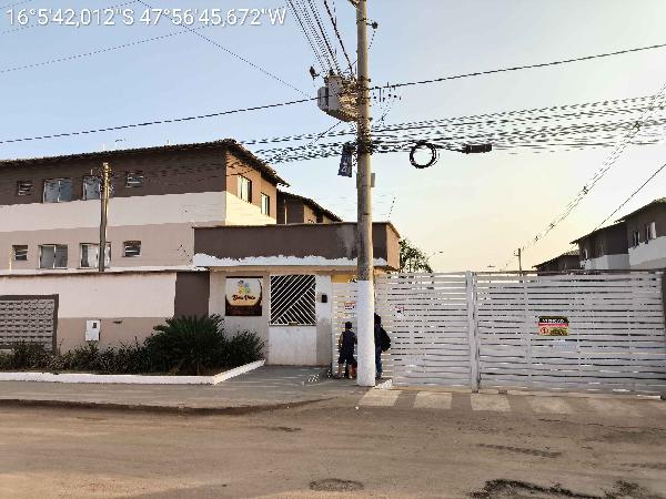Apartamento em Cidade Ocidental, Mansoes Recreio Mossoro, Rua Rui Barbosa, N. Sn, Apto 304, Bl D, Ch 10, Qd 04, GO. Área: 45.13m2