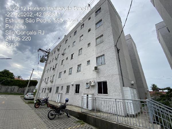 Apartamento em São Gonçalo, Pacheco, Estrada De Sao Pedro, N. 530, Apto 302, Bl 20, RJ. Área: 43.73m2