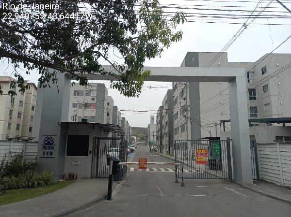 Apartamento em Rio de Janeiro, Santa Cruz, Rua Ibirarema, N. 118, Apto 502, Bl 05, RJ. Área: 43.22m2
