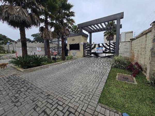 Apartamento em Colombo, Sao Gabriel, Rua Felicio Kania, N. 1683, Apto 302, Bl 05 Lt A1, PR. Área: 38.4m2