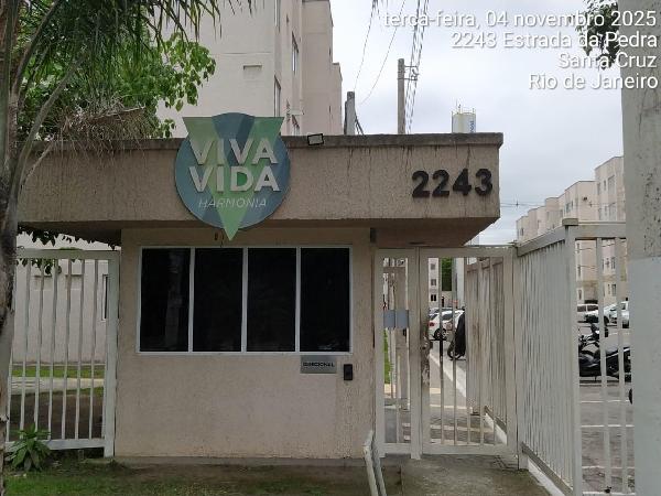 Apartamento em Rio de Janeiro, Santa Cruz, Estrada Da Pedra, N. 2243, Apto 508, Bl 04, RJ. Área: 41.07m2