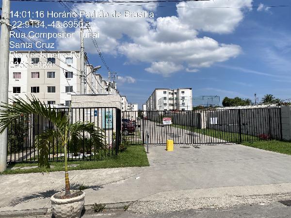 Apartamento em Rio de Janeiro, Santa Cruz, Rua Compositor Tunai (Antiga Rua Projetada 1), N. 115, Apto 201, Bl 05, RJ. Área: 40.54m2