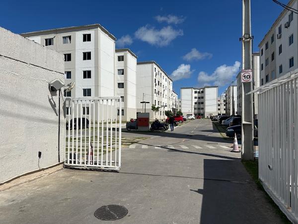Apartamento em Paulista, Maranguape I, Rua Maria Emilia Boeckmann, N. 893, Apto 501, Bl 06, PE. Área: 41.79m2