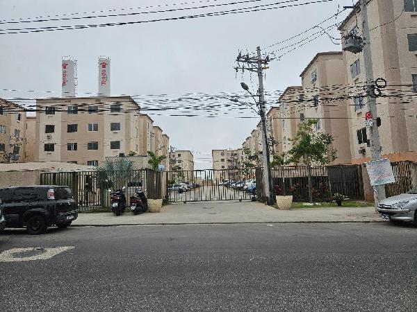 Apartamento em Rio de Janeiro, Santa Cruz, Estrada De Santa Eugenia, N. 2400, Apto 406, Bl 05, RJ. Área: 40.54m2